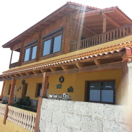 Casa Madera Con Piscina Y Vistas Al Mar * Igueste de Candelaria